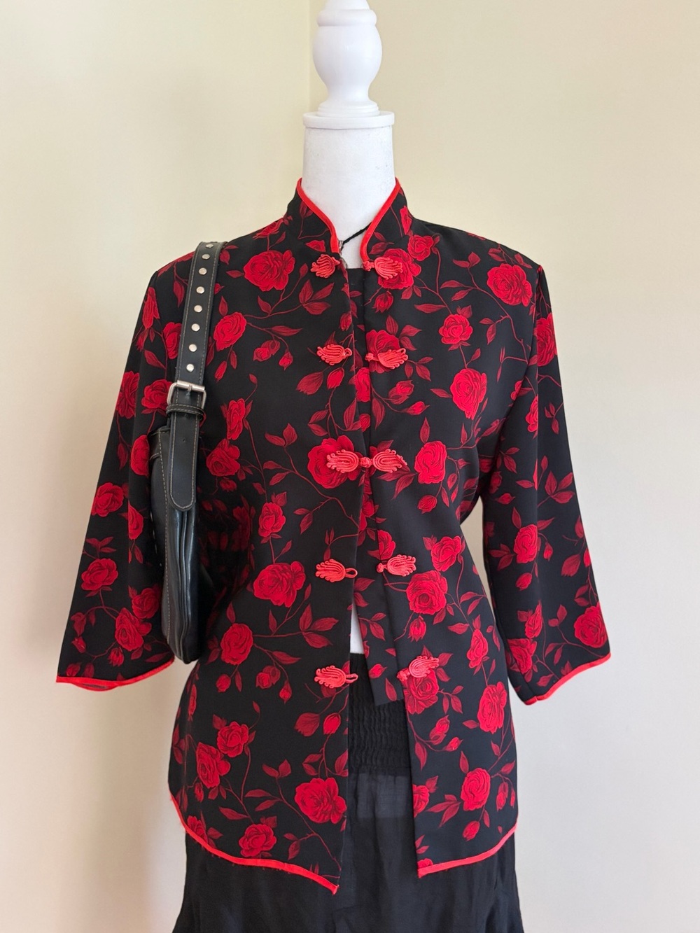 Vintage 90s floral rose frog clasp mandarin collar Chinese cheongsam blouse M